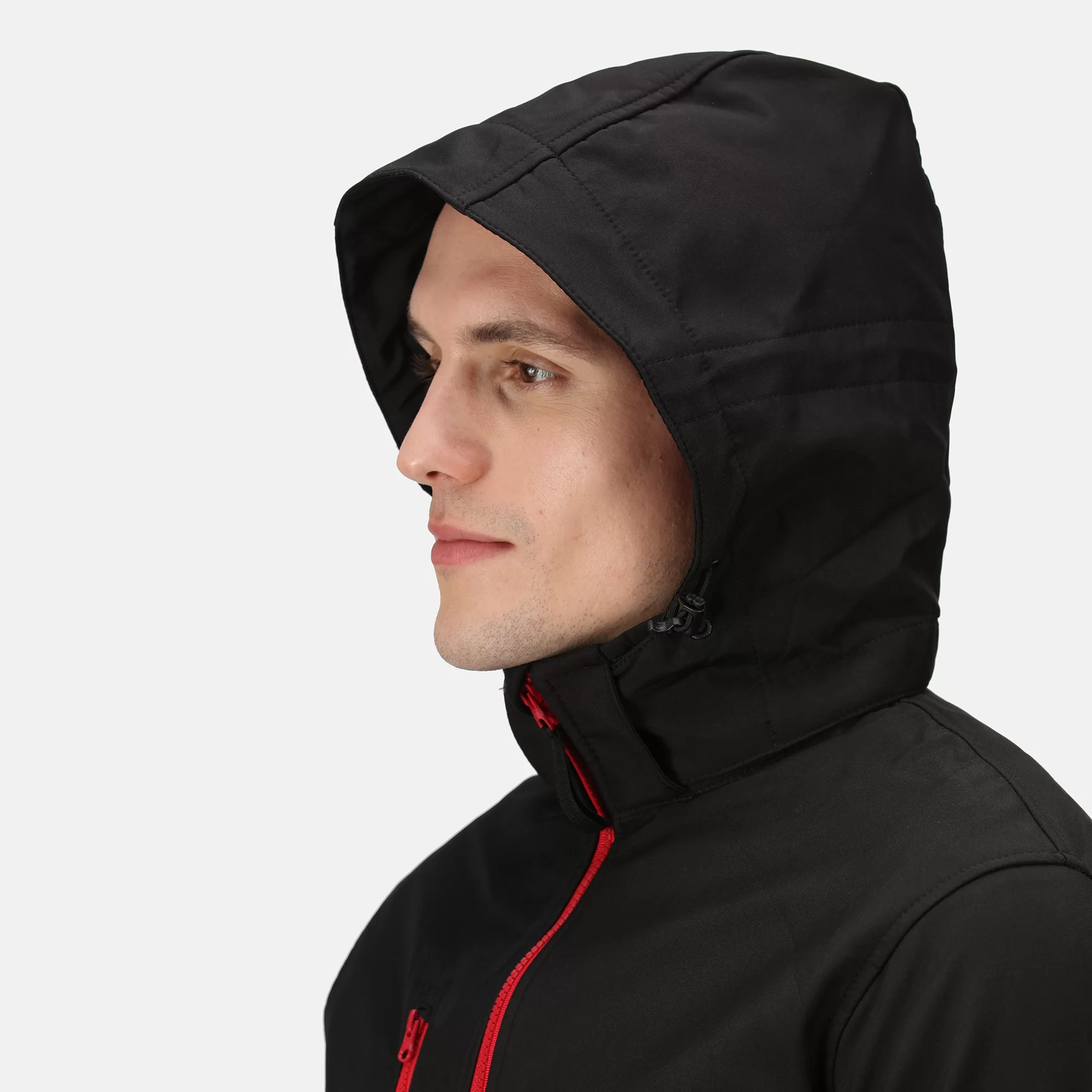 fe1b823c1353a76f3000946dcc36adf6b9b10152_TRA701_2M6_M_7