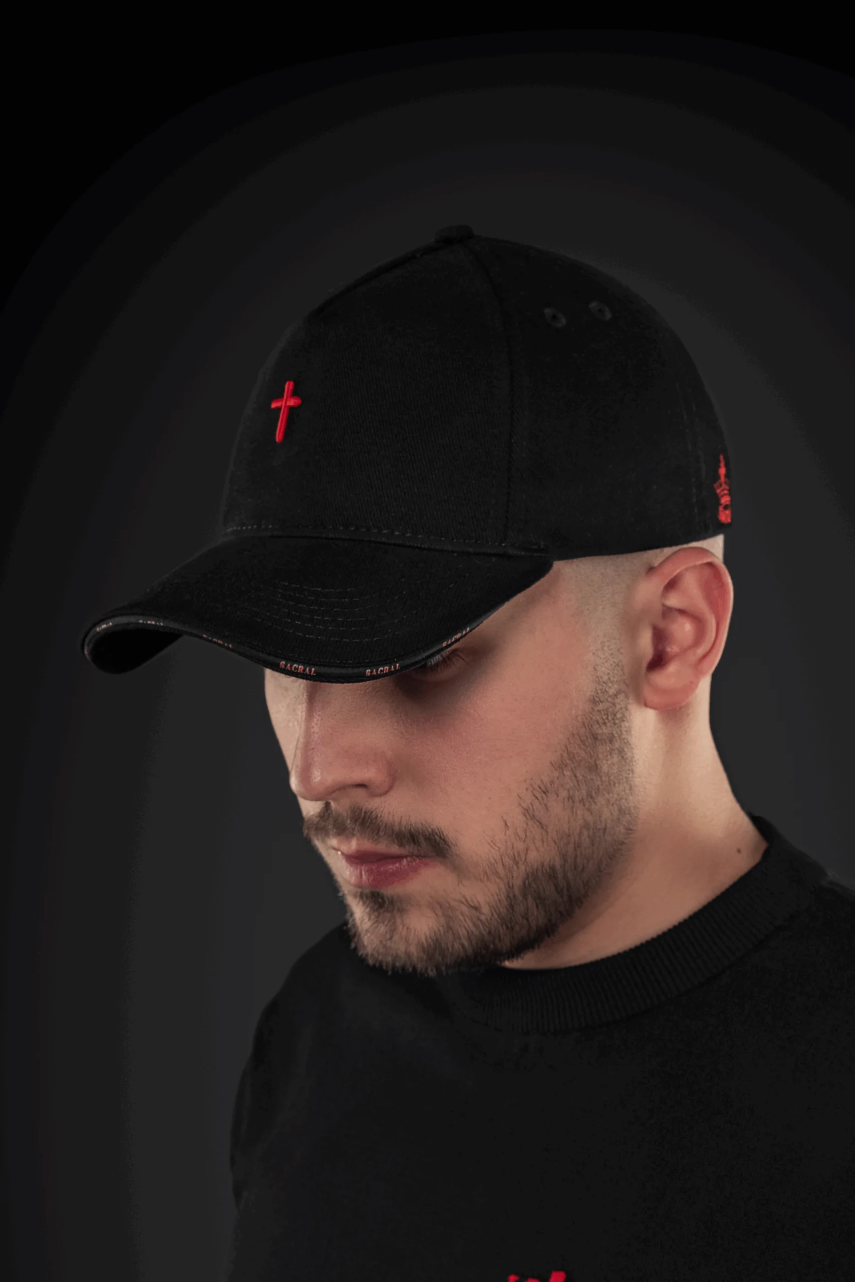 Șapcă SACRAL SUBTIL - Ediție Premium Designer | Broderie 3D Cruce Subtilă |